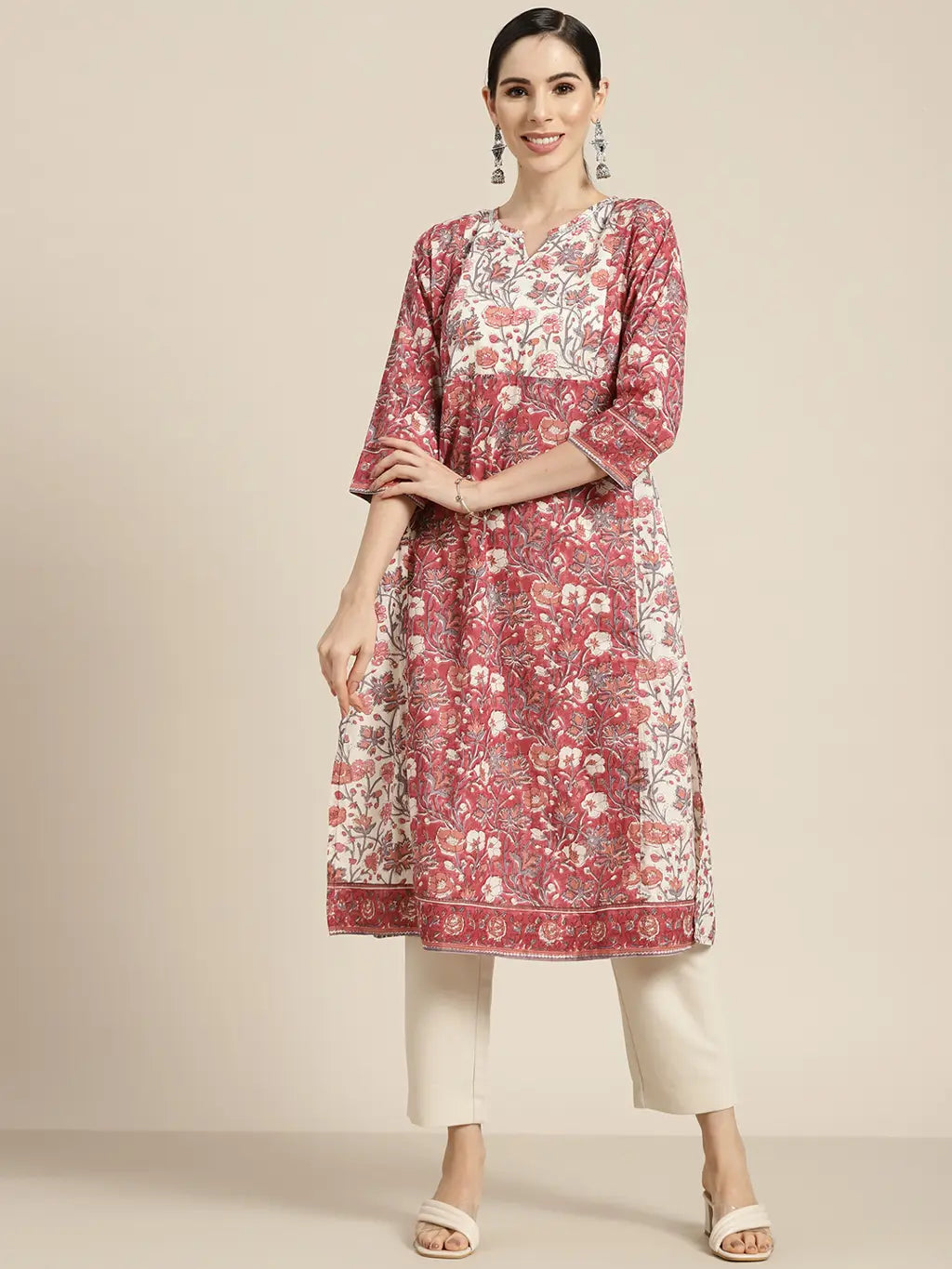 Women White & Pink Cotton Straight Floral Printed Kurta