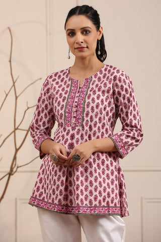 Women Lavender & Pink Printed Sequinned A-line Kurti