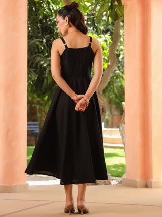 Women Solid Sweetheart Neck Dress