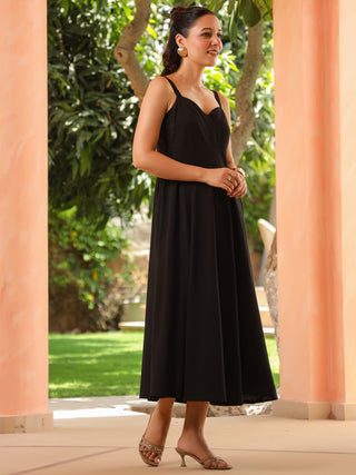 Women Solid Sweetheart Neck Dress