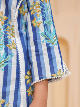 Girls Floral Printed Pure Cotton Kurta