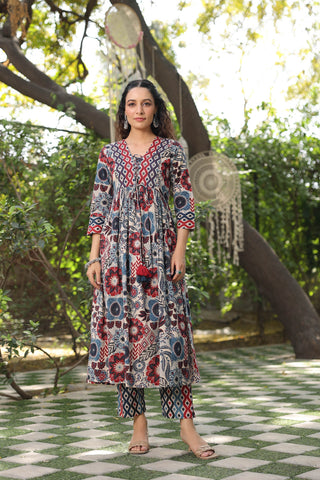 Ethnic Motifs Printed Pure Cotton Kurta with Trousers & Dupatta