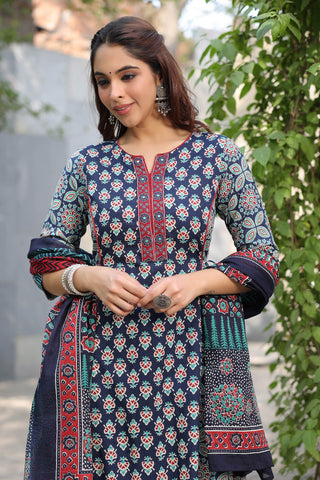 Women Ethnic Motifs Printed Regular Beads and Stones Pure Cotton Kurta with Trousers & With Dupatta