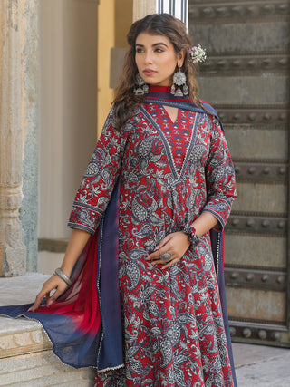 Women Maroon Paisley Printed Pure Cotton Kurta With Printed Trouser And Dyed Dupatta