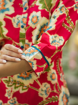 Women Red Floral Printed Pure Cotton Straight Kurtas