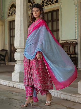 Women Fuchsia Paisley Printed Pure Cotton Kurta With Printed Trouser And Dyed Dupatta