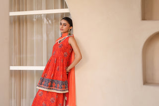 Women Ethnic Motifs Printed Empire Pure Cotton Kurta with Sharara & With Dupatta