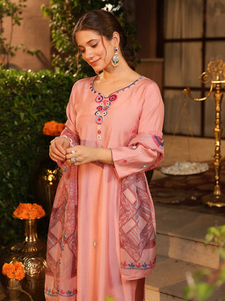 Light Pink Embroidered Chanderi Straight Kurta Set With Pant Pocket