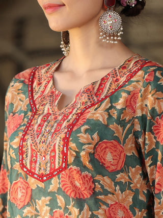 Women Green and Orange Floral Printed Pure Cotton Straight Kurta With Printed Trouser And Printed Dupatta