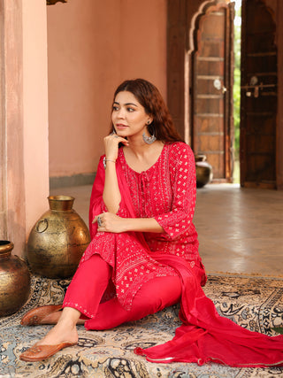 Pink Floral Embroidered Lace 3-Piece Straight Kurta Set