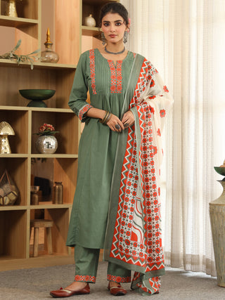 Women Ethnic Motifs Yoke Design Regular Thread Work Pure Cotton Kurta with Trousers & With Dupatta
