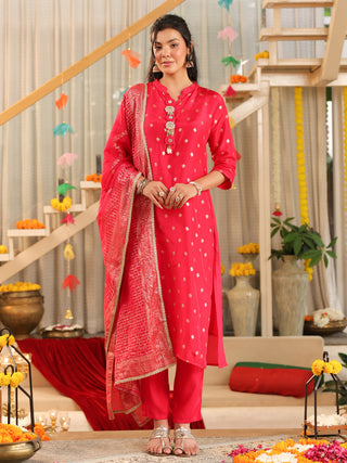 Fuchsia Ethnic Motif Print Rayon Straight Kurta Set With Pant Pocket