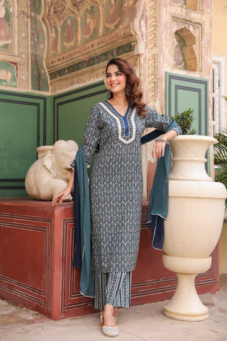 Women Ethnic Motifs Printed Regular Pure Cotton Kurta with Trousers & With Dupatta