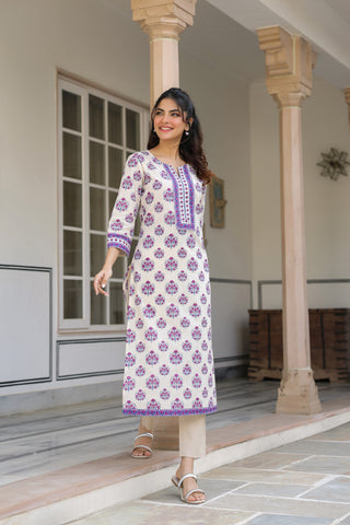 Women Ethnic Motifs Printed Thread Work Kurta