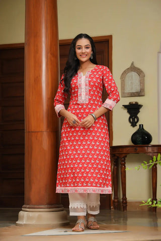 Women Red Floral Printed Pure Cotton Straight Kurta