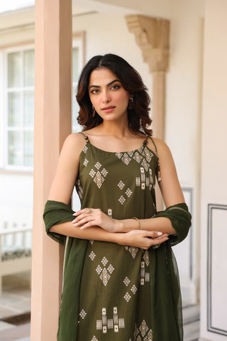 Green Ikat Print Embroidered 3-Piece Kurta Set