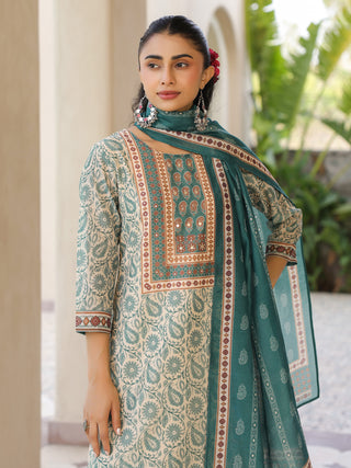 Women Floral Printed Regular Mirror Work Kurta with Trousers & With Dupatta