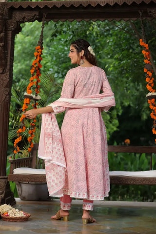 Women Pink Floral Printed Sequined Anarkali Kurta Set