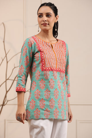 Women Green & Orange Ethnic Printed Sequinned Pure Cotton Kurti