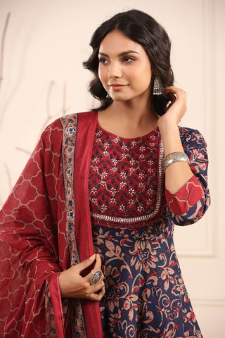 Women Floral Embroidered Pure Cotton Kurta with Trousers and Dupatta