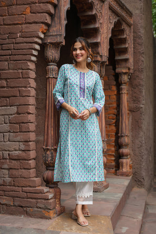 Women Ethnic Motifs Printed Kurta