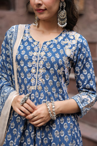 Women Ethnic Motifs Printed Regular Sequinned Pure Cotton Kurta with Trousers & With Dupatta