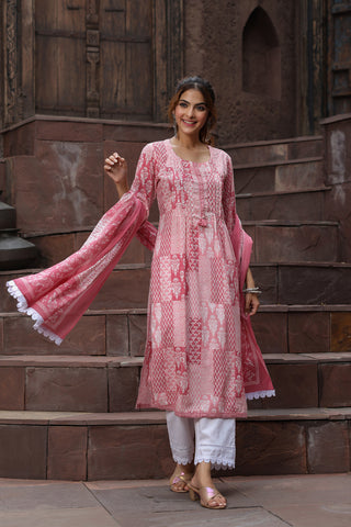 Women Peach-Coloured Ethnic Motifs Printed Sequinned Pure Cotton Kurta with Trousers