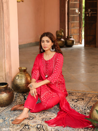 Pink Floral Embroidered Lace 3-Piece Straight Kurta Set