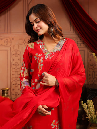 Women Ethnic Motifs Printed Regular Thread Work Kurta with Trousers & With Dupatta