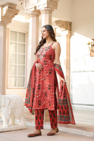 Women Ethnic Motifs Printed Regular Beads and Stones Pure Cotton Kurta with Trousers & With Dupatta