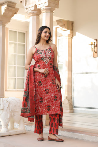 Women Ethnic Motifs Printed Regular Beads and Stones Pure Cotton Kurta with Trousers & With Dupatta