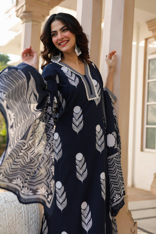 Ethnic Motifs Printed Pure Cotton Kurta with Trousers & With Dupatta