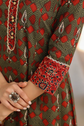 Women Ethnic Motifs Printed Regular Pure Cotton Kurta with Trousers & With Dupatta