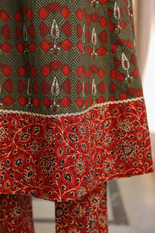 Women Ethnic Motifs Printed Regular Pure Cotton Kurta with Trousers & With Dupatta