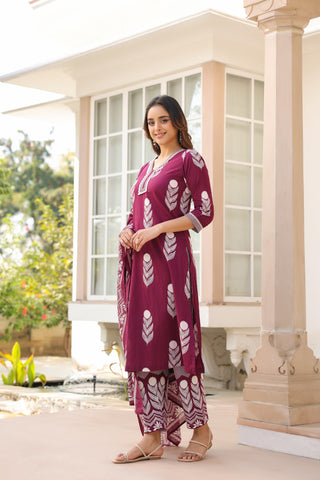 Ethnic Motifs Printed Pure Cotton Kurta with Trousers & With Dupatta
