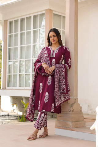 Ethnic Motifs Printed Pure Cotton Kurta with Trousers & With Dupatta