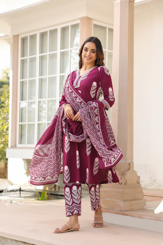 Ethnic Motifs Printed Pure Cotton Kurta with Trousers & With Dupatta
