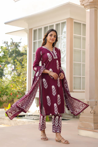Ethnic Motifs Printed Pure Cotton Kurta with Trousers & With Dupatta