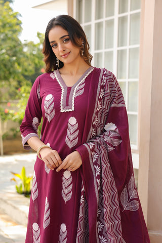Ethnic Motifs Printed Pure Cotton Kurta with Trousers & With Dupatta