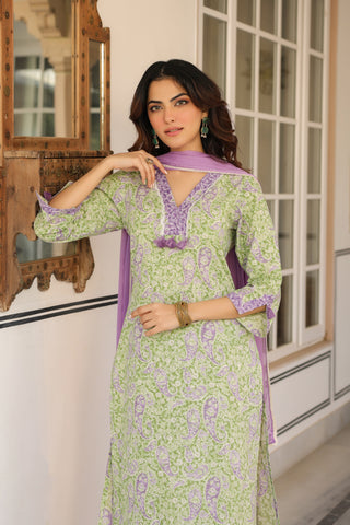Women Ethnic Motifs Printed Regular Pure Cotton Kurta with Trousers & With Dupatta