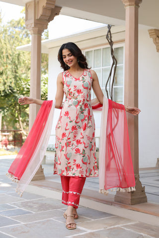 Women Printed Regular Thread Work Pure Cotton Kurta with Trousers & With Dupatta