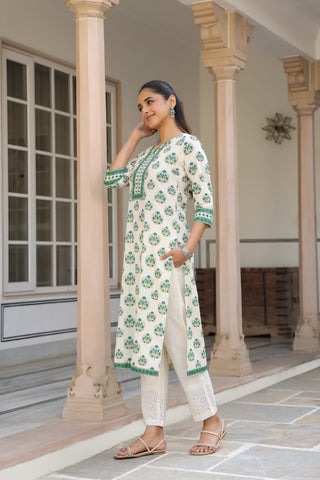 Women Ethnic Motifs Printed Thread Work Kurta