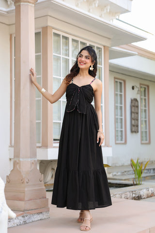 Sweetheart Neck Fit & Flared Ethnic Dresses