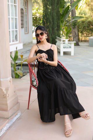 Sweetheart Neck Fit & Flared Ethnic Dresses