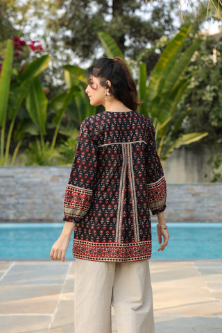 Black Ethnic Motif Print Lace Top