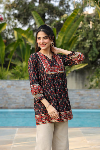 Black Ethnic Motif Print Lace Top