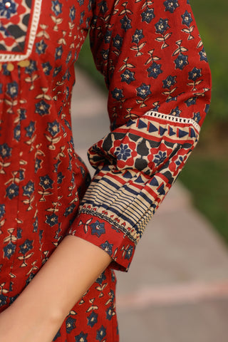 Maroon Ethnic Motif Print Lace Top