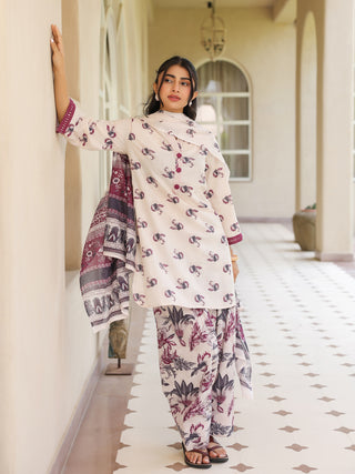 Off White Ethnic Motif Print Lace 3-Piece A-Line Kurta Set