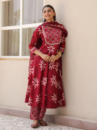 Maroon Ethnic Motif Print Fit & Flare 3-Piece Anarkali Kurta Set