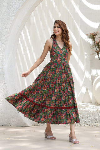 Women Green & Maroon Floral Printed Cotton A Line Ethnic Dresses